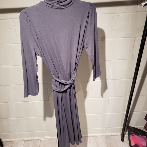 Banana Republic gray faux wrap dress - Picture 4 of 4